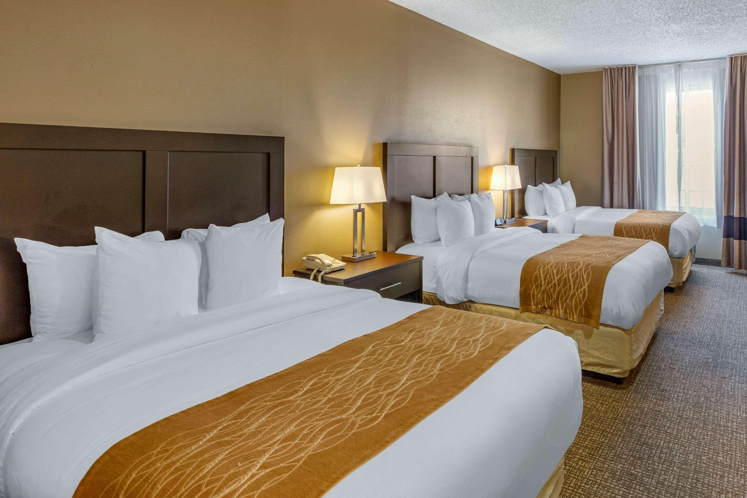 Comfort Inn Evanston I-80 Экстерьер фото